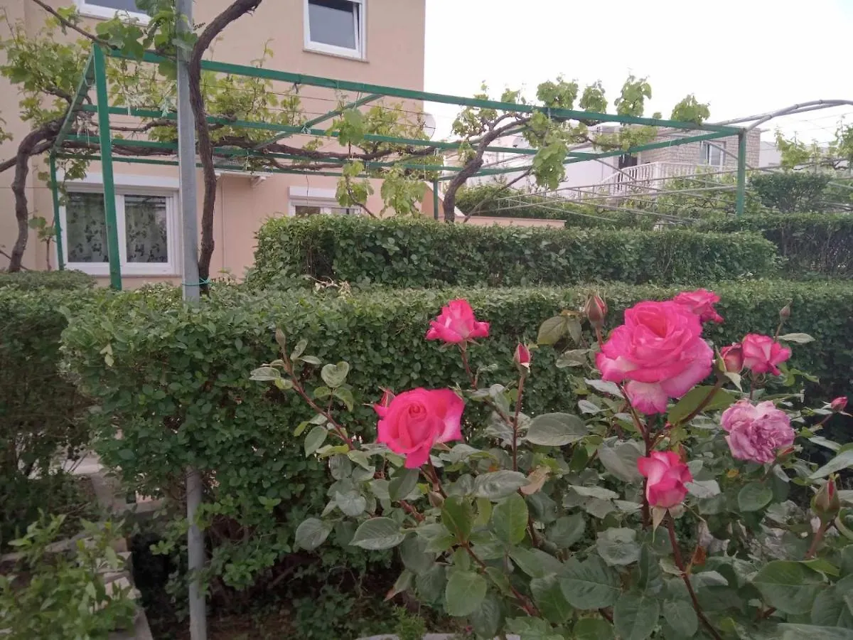 Apartmani Danijela Lopar
