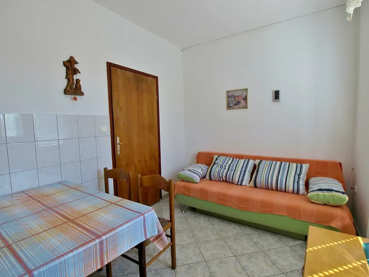 Apartmani Danijela Lopar
