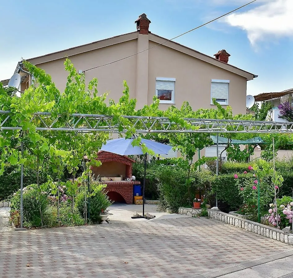 Apartmani Danijela Lopar