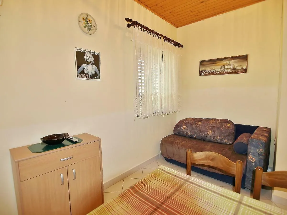 Apartmani Danijela Lopar